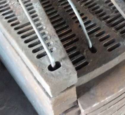 ��}����O(sh��)Ӌ���������Է���